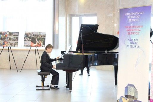 12764681_1072461612775998_1251432780714987165_o