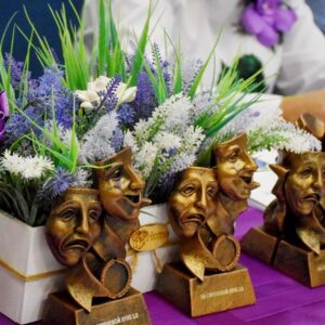 На сиреневой луне